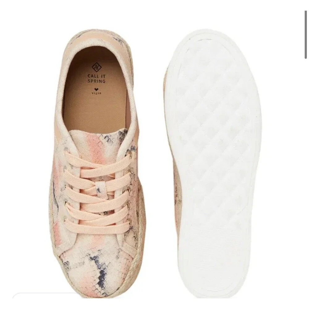 Call It Spring sneakers round Toe Platform light coral Sneaker SZ 8 -preowned-